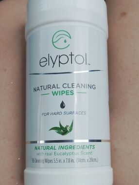 Natural Cleaning Wipes - Eucalyptus Scent (White/Green)